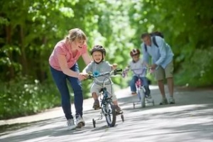 Советы: как выбрать  двухколесный велосипед ребенку ?